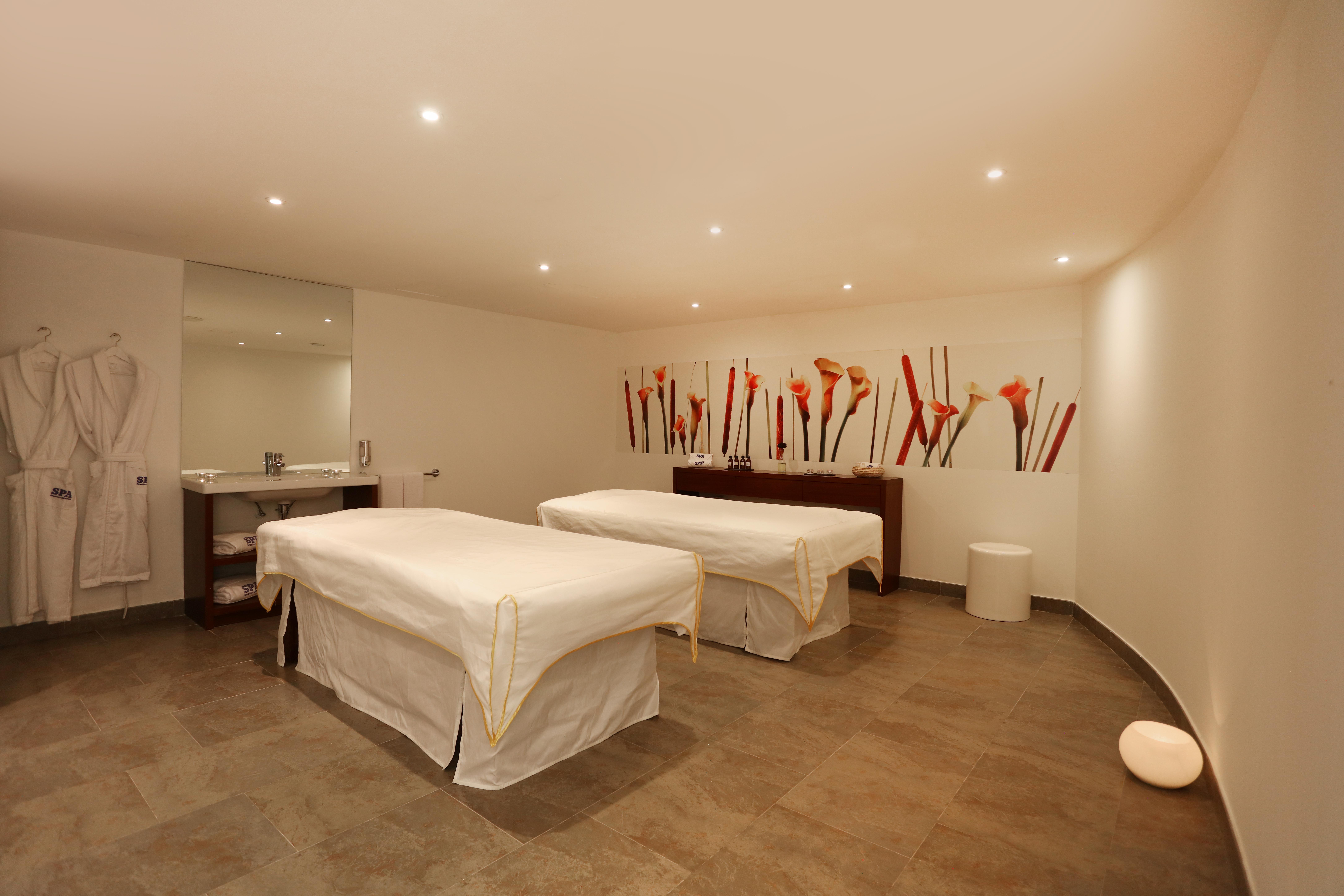 Iberostar Waves Bahia De Palma - Adults Only Hotel Playa de Palma  Bagian luar foto